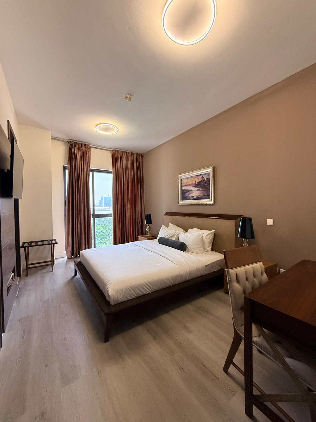 EDEN HEIGHTS 4BED 4 BATH