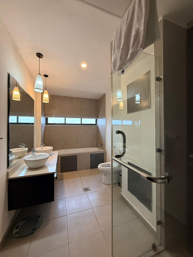 EDEN HEIGHTS 3BED 3BATH