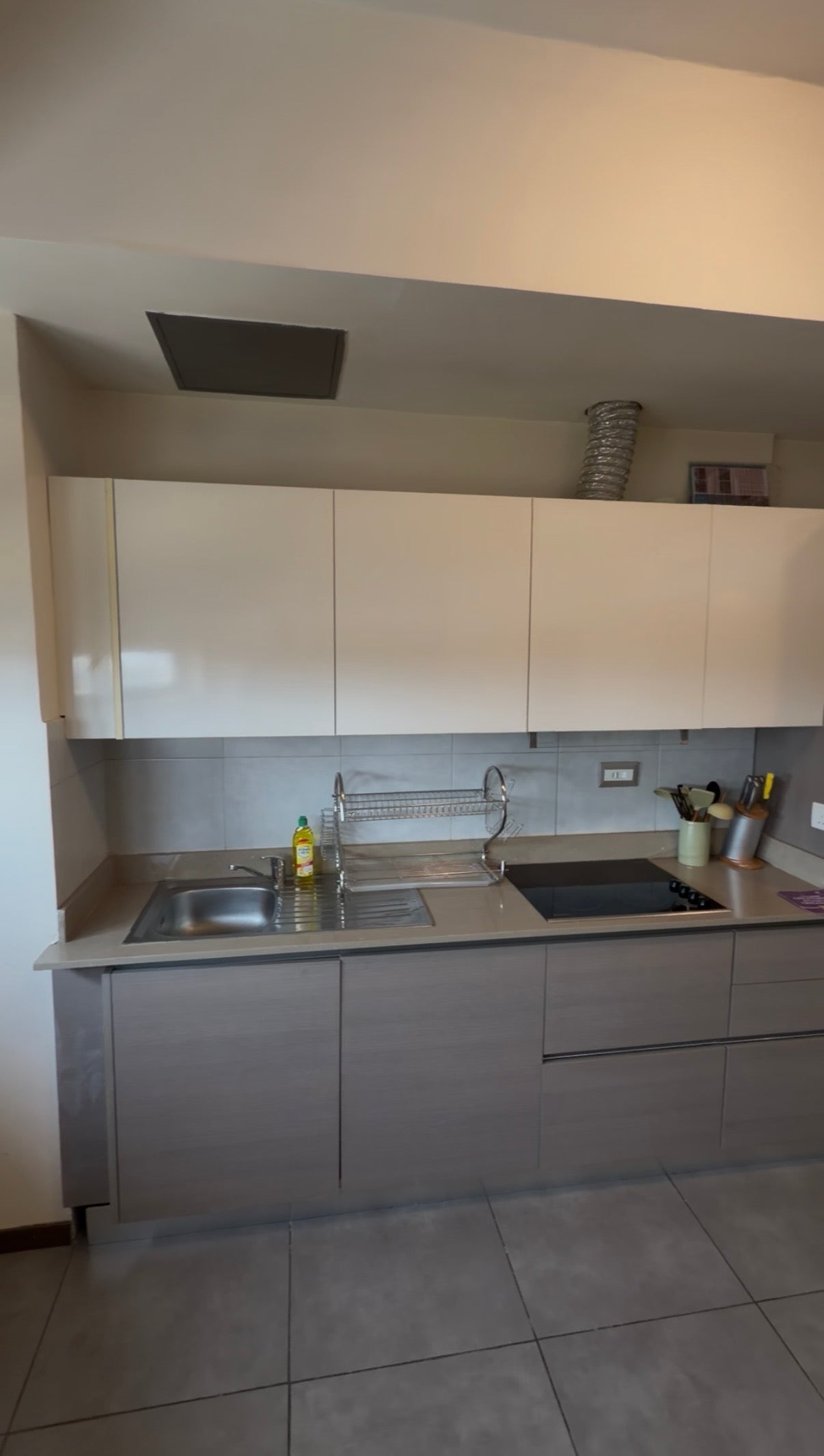 EDEN HEIGHTS 2BED 2BATH