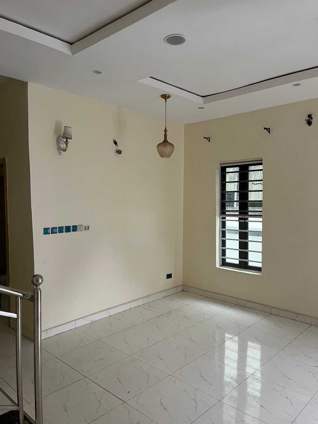 4BED 4BATH DANDELION STREET CHEVRON