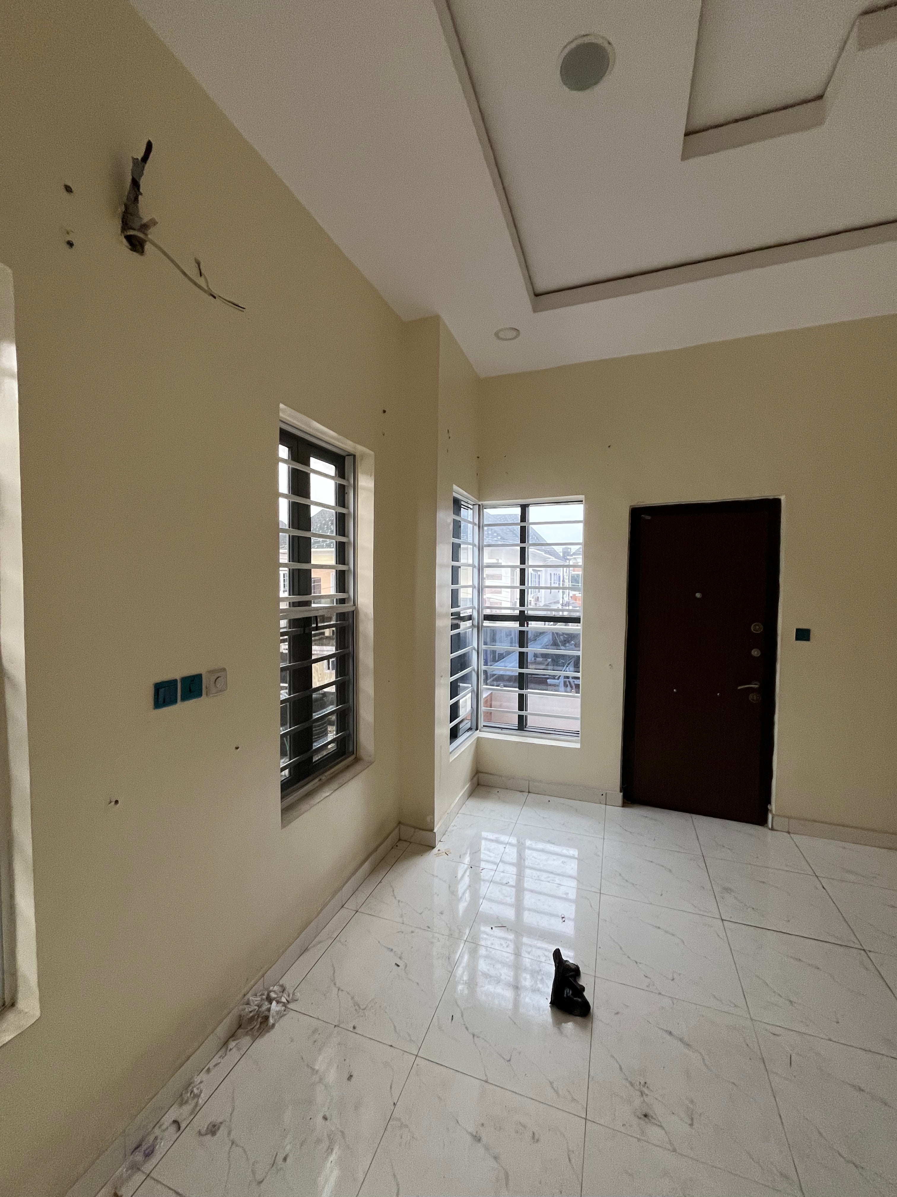 4BED 4BATH DANDELION STREET CHEVRON