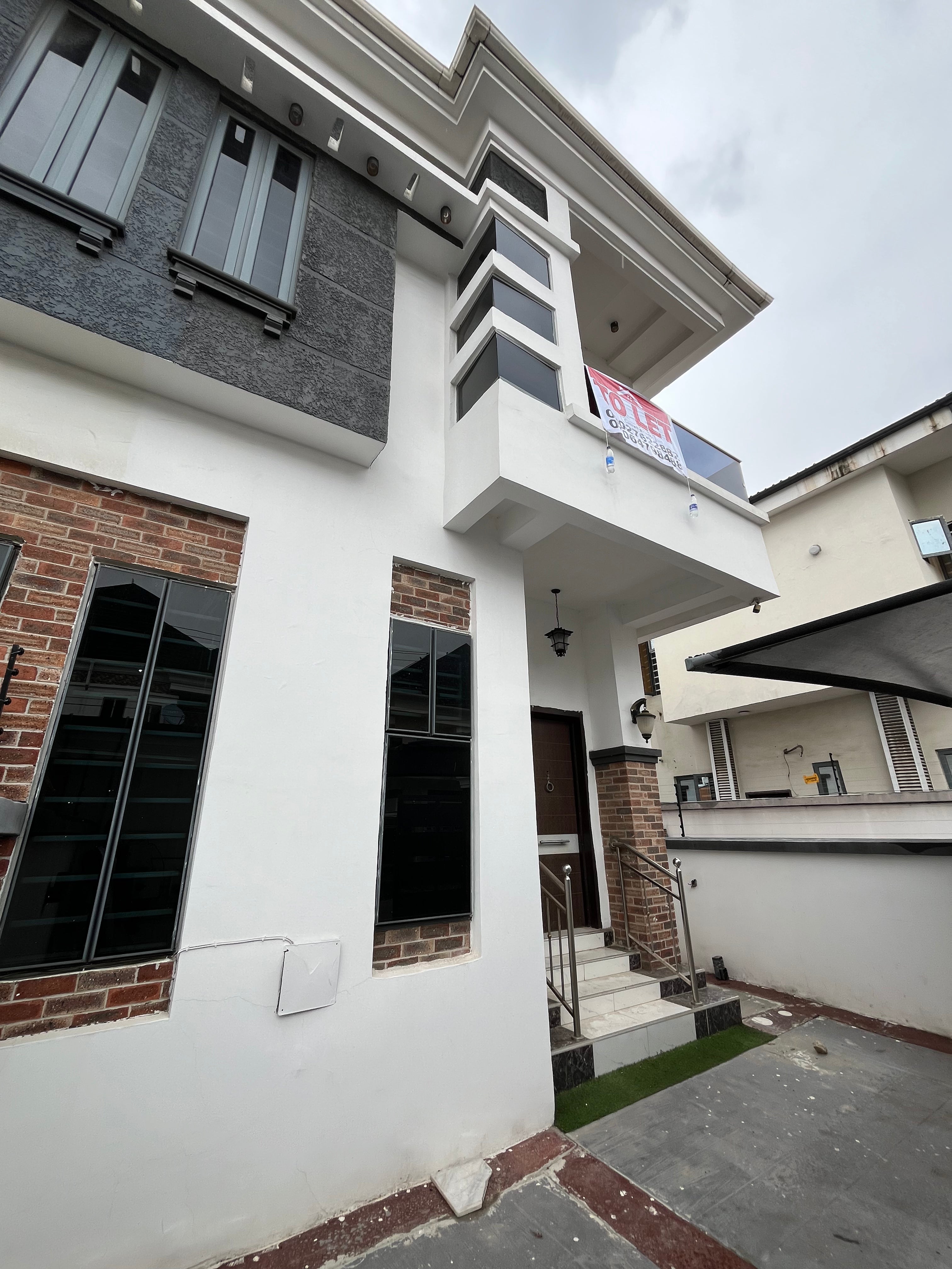4BED 4BATH DANDELION STREET CHEVRON